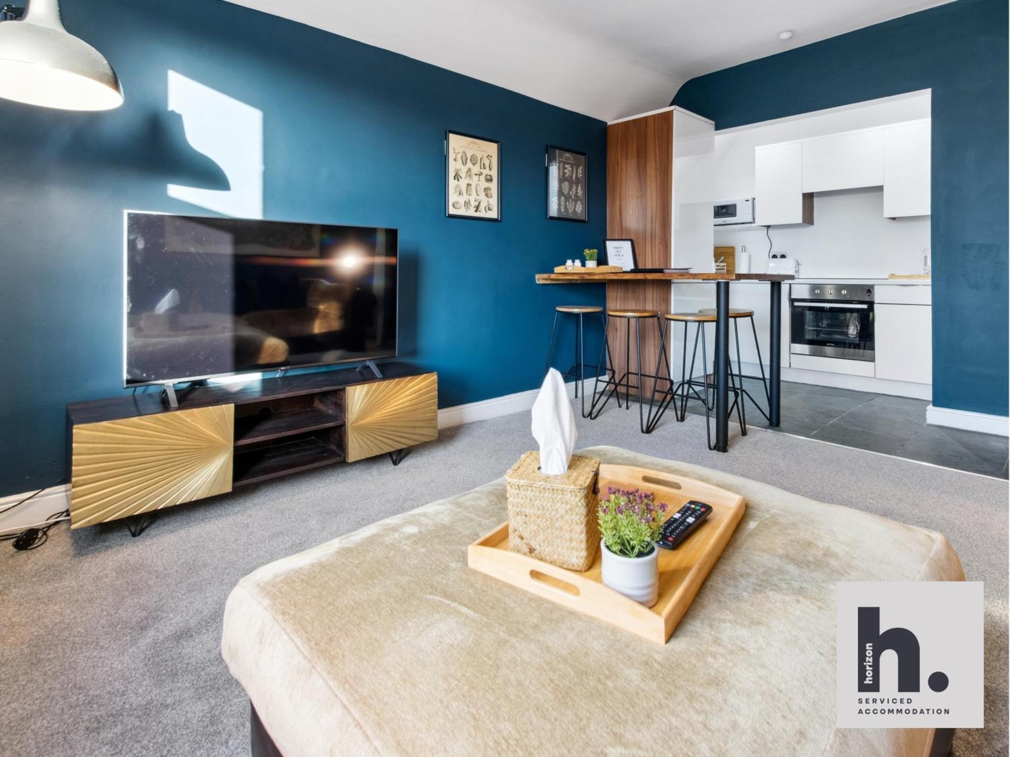 Free Parking - Penthouse - Business Stays - Relocating - St 해러게이트 외부 사진